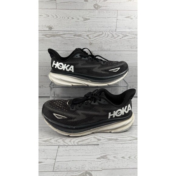 Hoka One One Men\'s Clifton 9 Wide Running Shoes Size 9 2E, Black / White #423